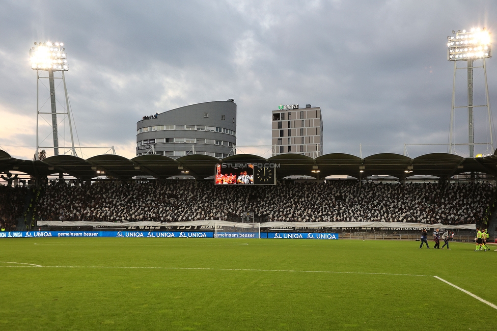 GAK - Sturm Graz
OEFB Cup, 3. Runde, Grazer AK 1902 - SK Sturm Graz, Stadion Liebenau Graz, 19.10.2022. 

Foto zeigt Fans von Sturm mit einer Choreografie
