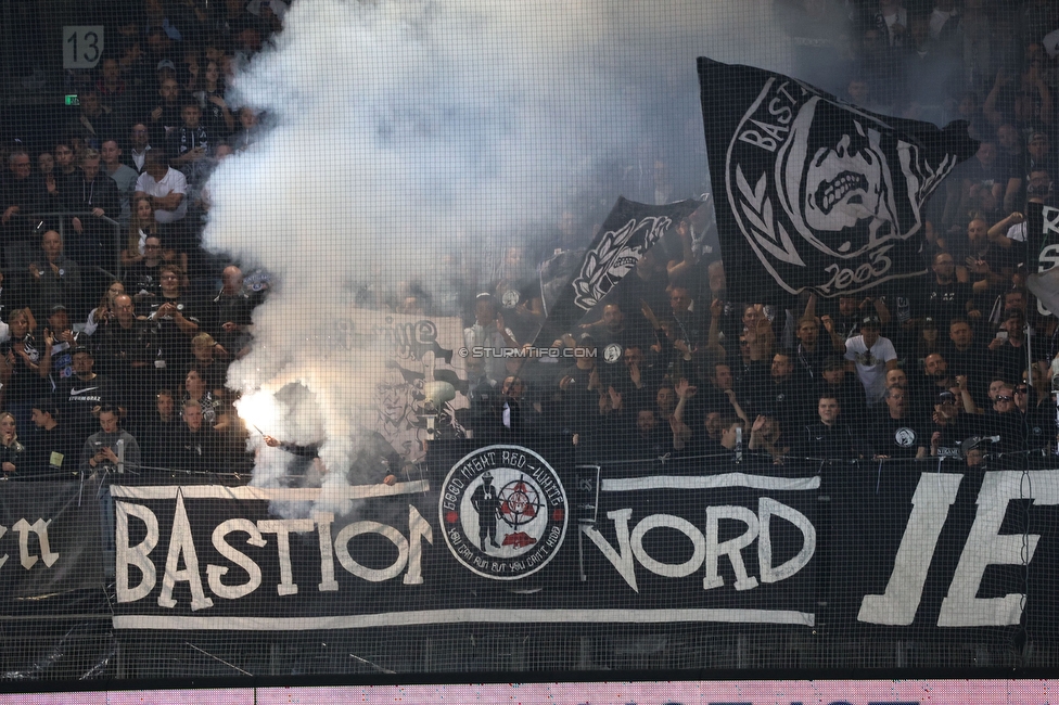 GAK - Sturm Graz
OEFB Cup, 3. Runde, Grazer AK 1902 - SK Sturm Graz, Stadion Liebenau Graz, 19.10.2022. 

Foto zeigt Fans von Sturm
Schlüsselwörter: bastion