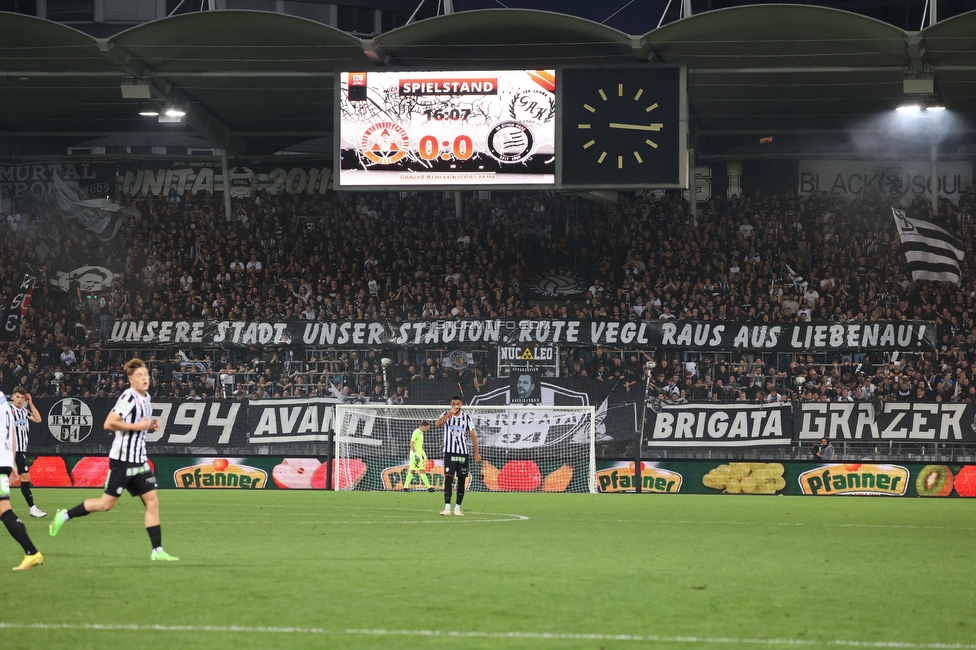 GAK - Sturm Graz
OEFB Cup, 3. Runde, Grazer AK 1902 - SK Sturm Graz, Stadion Liebenau Graz, 19.10.2022. 

Foto zeigt Fans von Sturm mit einem Spruchband
Schlüsselwörter: sturmstadion