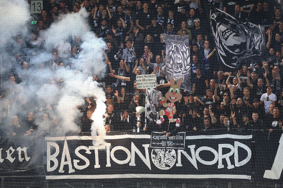 GAK - Sturm Graz
OEFB Cup, 3. Runde, Grazer AK 1902 - SK Sturm Graz, Stadion Liebenau Graz, 19.10.2022. 

Foto zeigt Fans von Sturm
Schlüsselwörter: bastion