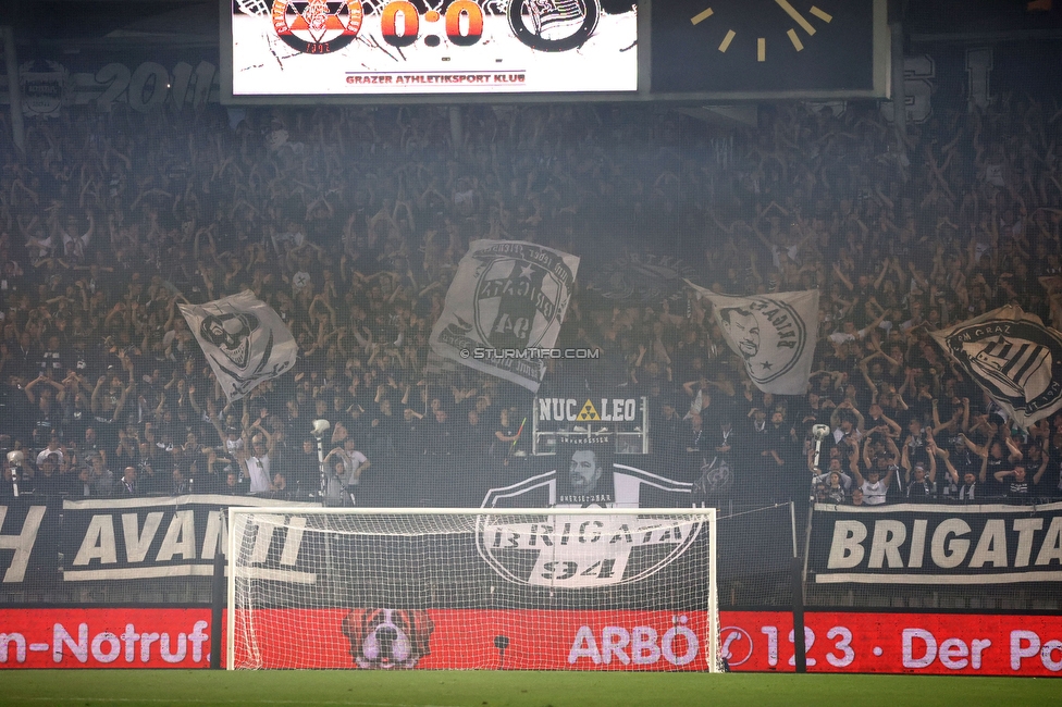 GAK - Sturm Graz
OEFB Cup, 3. Runde, Grazer AK 1902 - SK Sturm Graz, Stadion Liebenau Graz, 19.10.2022. 

Foto zeigt Fans von Sturm
Schlüsselwörter: brigata