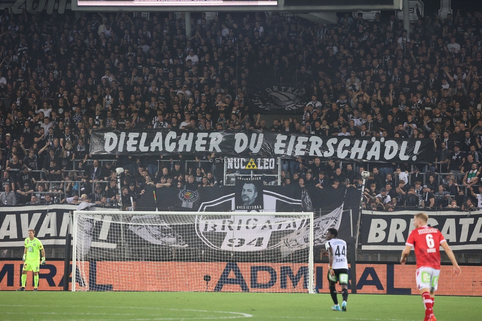 GAK - Sturm Graz
OEFB Cup, 3. Runde, Grazer AK 1902 - SK Sturm Graz, Stadion Liebenau Graz, 19.10.2022. 

Foto zeigt Fans von Sturm mit einem Spruchband
Schlüsselwörter: sturmstadion