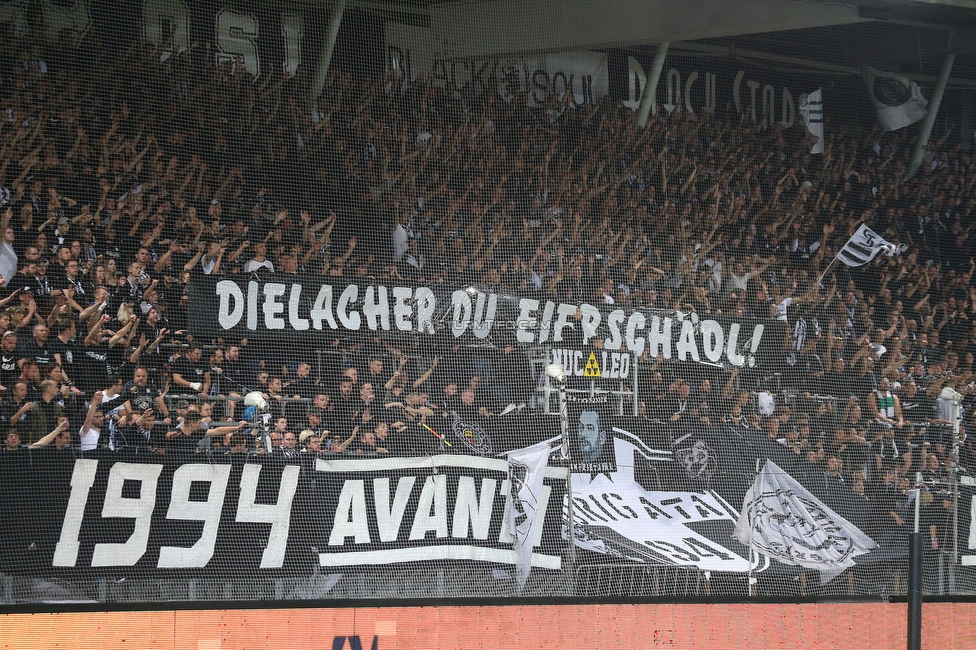 GAK - Sturm Graz
OEFB Cup, 3. Runde, Grazer AK 1902 - SK Sturm Graz, Stadion Liebenau Graz, 19.10.2022. 

Foto zeigt Fans von Sturm mit einem Spruchband
