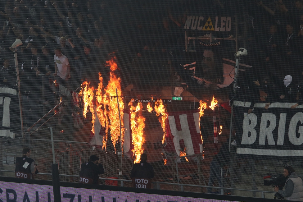 GAK - Sturm Graz
OEFB Cup, 3. Runde, Grazer AK 1902 - SK Sturm Graz, Stadion Liebenau Graz, 19.10.2022. 

Foto zeigt Fans von Sturm
