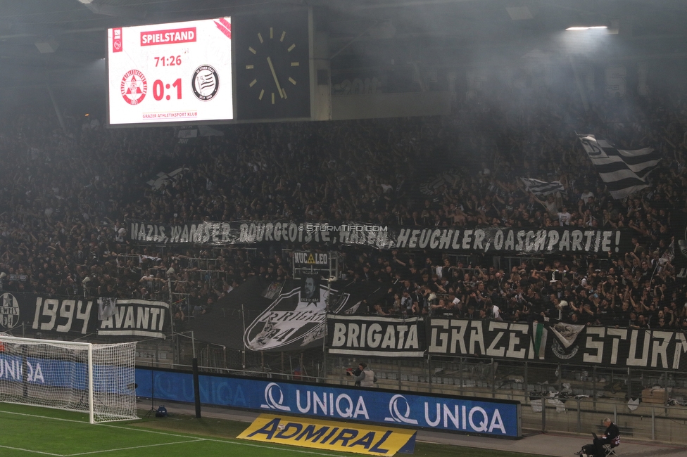 GAK - Sturm Graz
OEFB Cup, 3. Runde, Grazer AK 1902 - SK Sturm Graz, Stadion Liebenau Graz, 19.10.2022. 

Foto zeigt Fans von Sturm mit einem Spruchband
