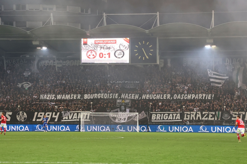 GAK - Sturm Graz
OEFB Cup, 3. Runde, Grazer AK 1902 - SK Sturm Graz, Stadion Liebenau Graz, 19.10.2022. 

Foto zeigt Fans von Sturm mit einem Spruchband
