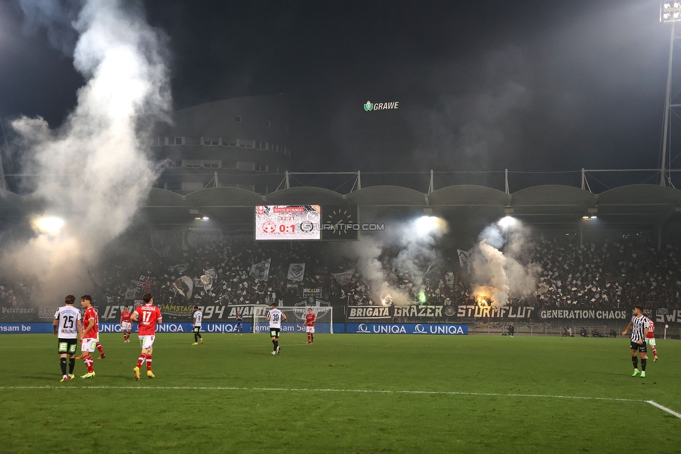 GAK - Sturm Graz
OEFB Cup, 3. Runde, Grazer AK 1902 - SK Sturm Graz, Stadion Liebenau Graz, 19.10.2022. 

Foto zeigt Fans von Sturm
Schlüsselwörter: sturmflut pyrotechnik