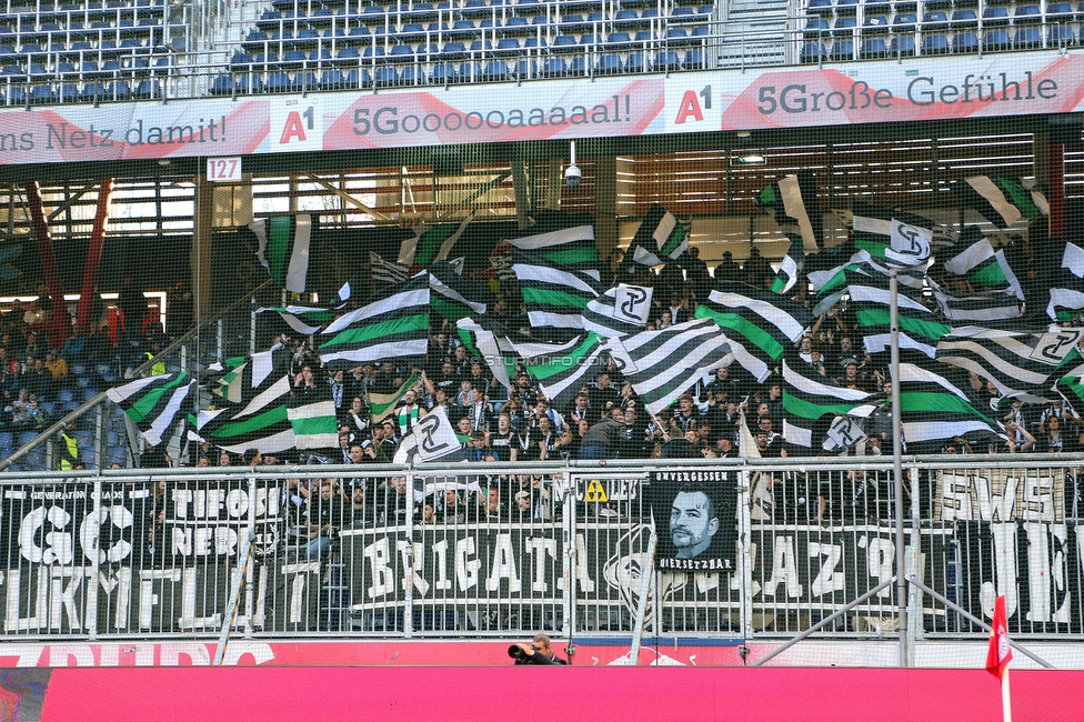 Salzburg - Sturm Graz
Oesterreichische Fussball Bundesliga, 13. Runde, FC Red Bull Salzburg - SK Sturm Graz, Red Bull Arena Salzburg, 22.10.2022. 

Foto zeigt Fans von Sturm
