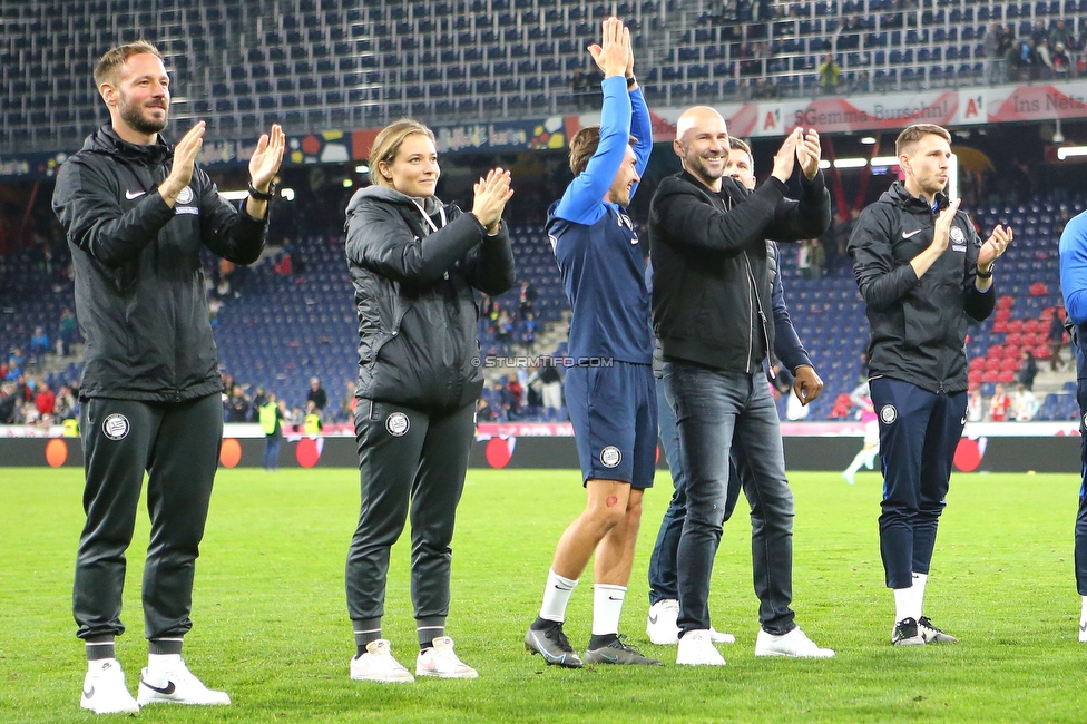 Salzburg - Sturm Graz
Oesterreichische Fussball Bundesliga, 13. Runde, FC Red Bull Salzburg - SK Sturm Graz, Red Bull Arena Salzburg, 22.10.2022. 

Foto zeigt Martin Ehrenreich (Teammanagement Sturm), Uwe Hoelzl (Co-Trainer Sturm) und Christian Ilzer (Cheftrainer Sturm)
