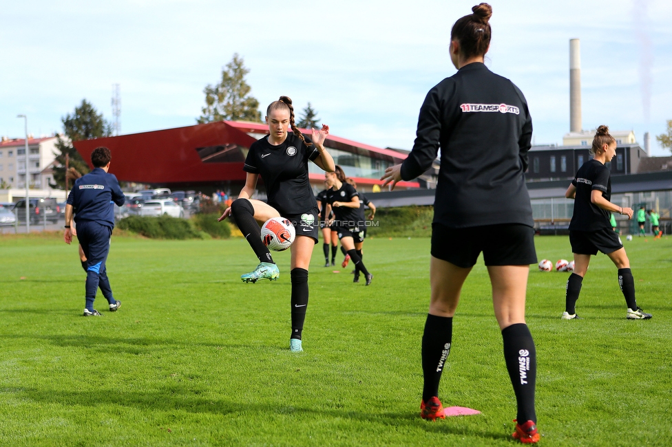 Sturm Damen - Wacker Innsbruck
OEFB Frauen Bundesliga, 7. Runde, SK Sturm Graz Damen - FC Wacker Innsbruck, MURAUER Bier Arena - StFV Graz, 23.05.2022. 

Foto zeigt Merle Kirschstein (Sturm Damen)
