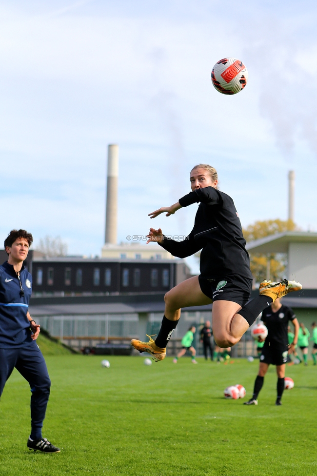 Sturm Damen - Wacker Innsbruck
OEFB Frauen Bundesliga, 7. Runde, SK Sturm Graz Damen - FC Wacker Innsbruck, MURAUER Bier Arena - StFV Graz, 23.05.2022. 

Foto zeigt Modesta Uka (Sturm Damen)
