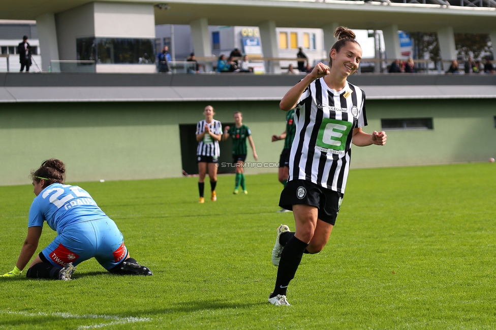 Sturm Damen - Wacker Innsbruck
OEFB Frauen Bundesliga, 7. Runde, SK Sturm Graz Damen - FC Wacker Innsbruck, MURAUER Bier Arena - StFV Graz, 23.05.2022. 

Foto zeigt Michela Croatto (Sturm Damen)
