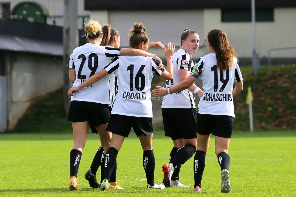 Sturm Damen - Wacker Innsbruck
OEFB Frauen Bundesliga, 7. Runde, SK Sturm Graz Damen - FC Wacker Innsbruck, MURAUER Bier Arena - StFV Graz, 23.05.2022. 

Foto zeigt Modesta Uka (Sturm Damen), Michela Croatto (Sturm Damen), Julia Matuschewski (Sturm Damen) und Annabel Schasching (Sturm Damen)
