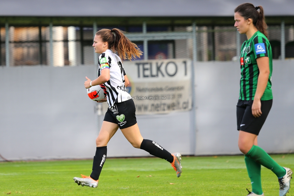 Sturm Damen - Wacker Innsbruck
OEFB Frauen Bundesliga, 7. Runde, SK Sturm Graz Damen - FC Wacker Innsbruck, MURAUER Bier Arena - StFV Graz, 23.05.2022. 

Foto zeigt Annabel Schasching (Sturm Damen)
