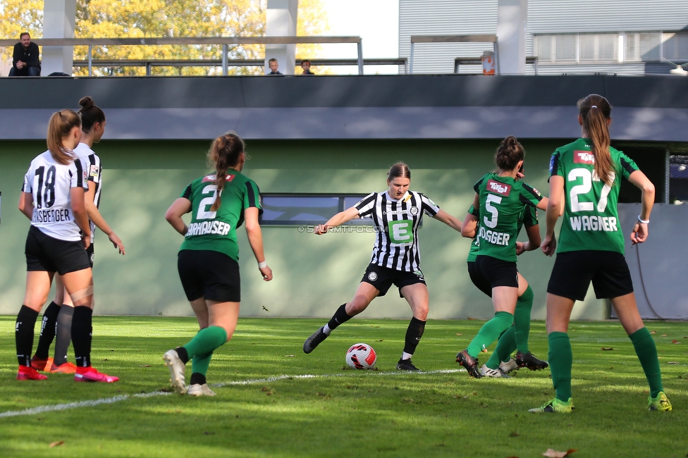 Sturm Damen - Wacker Innsbruck
OEFB Frauen Bundesliga, 7. Runde, SK Sturm Graz Damen - FC Wacker Innsbruck, MURAUER Bier Arena - StFV Graz, 23.05.2022. 

Foto zeigt Anna Maria Wirnsberger (Sturm Damen) Sophie Maierhofer (Sturm Damen)
