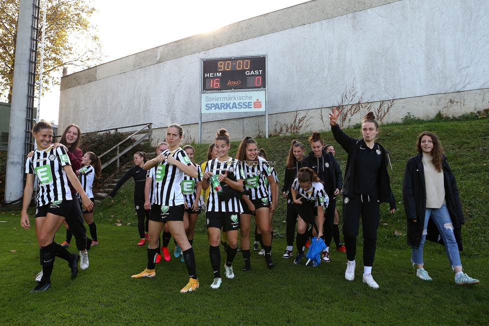 Sturm Damen - Wacker Innsbruck
OEFB Frauen Bundesliga, 7. Runde, SK Sturm Graz Damen - FC Wacker Innsbruck, MURAUER Bier Arena - StFV Graz, 23.05.2022. 

Foto zeigt die Mannschaft der Sturm Damen
