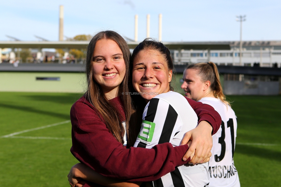 Sturm Damen - Wacker Innsbruck
OEFB Frauen Bundesliga, 7. Runde, SK Sturm Graz Damen - FC Wacker Innsbruck, MURAUER Bier Arena - StFV Graz, 23.05.2022. 

Foto zeigt Lilli Purtscheller (Sturm Damen) und Sophia Bertolo (Sturm Damen)
