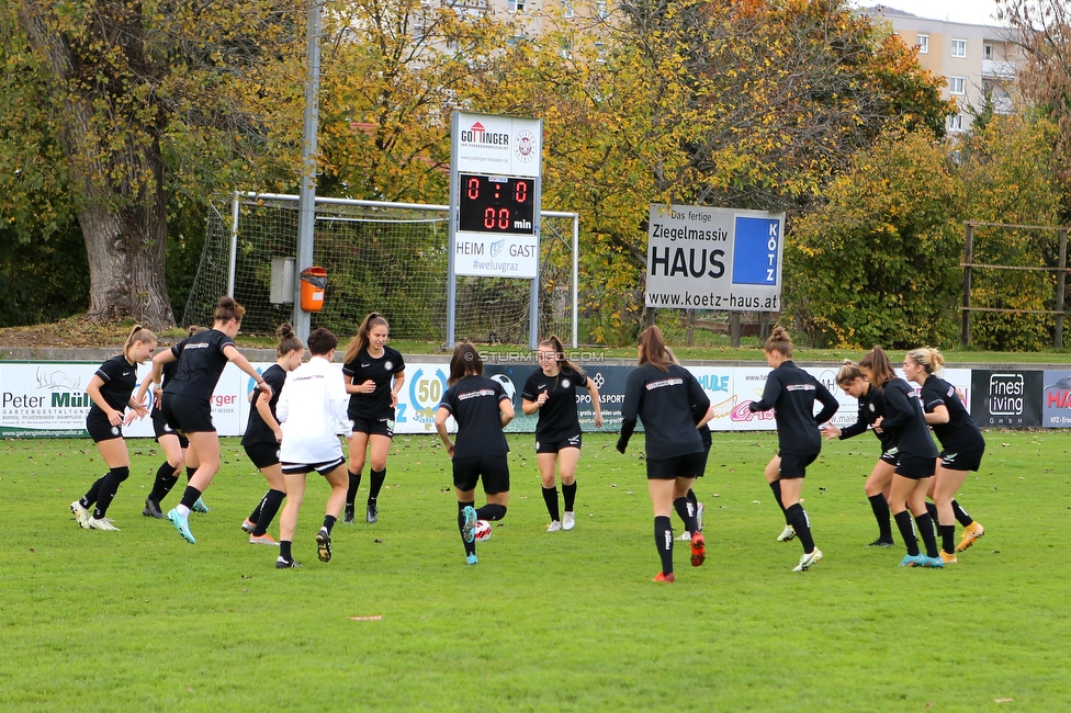 LUV Graz - Sturm Graz
OEFB Frauen Cup, Union LUV Graz - SK Sturm Graz, Sportplatz Union LUV Graz, 26.10.2022. 

Foto zeigt die Mannschaft der Sturm Damen
