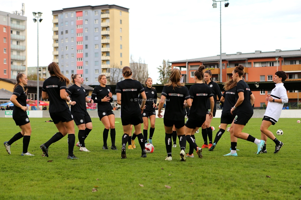 LUV Graz - Sturm Graz
OEFB Frauen Cup, Union LUV Graz - SK Sturm Graz, Sportplatz Union LUV Graz, 26.10.2022. 

Foto zeigt die Mannschaft der Sturm Damen
