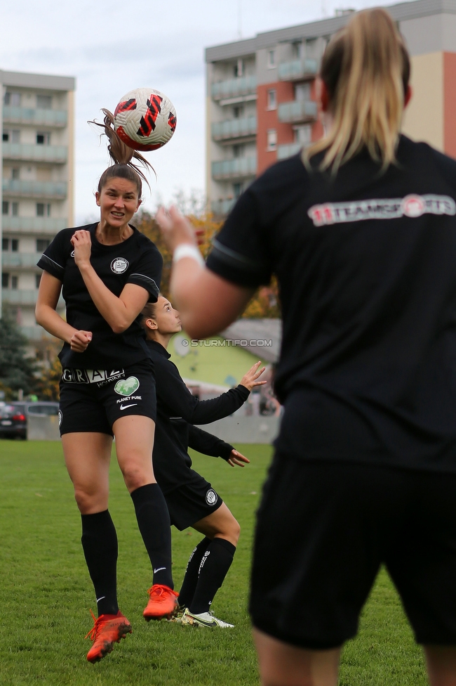 LUV Graz - Sturm Graz
OEFB Frauen Cup, Union LUV Graz - SK Sturm Graz, Sportplatz Union LUV Graz, 26.10.2022. 

Foto zeigt Anna Malle (Sturm Damen)
