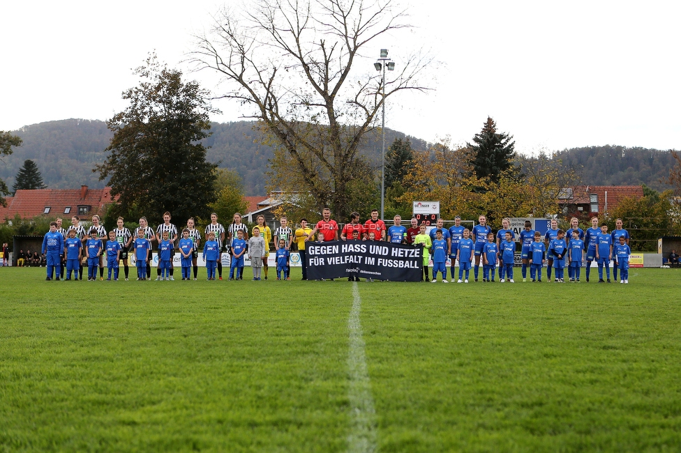 LUV Graz - Sturm Graz
OEFB Frauen Cup, Union LUV Graz - SK Sturm Graz, Sportplatz Union LUV Graz, 26.10.2022. 

Foto zeigt die Mannschaft der Sturm Damen
