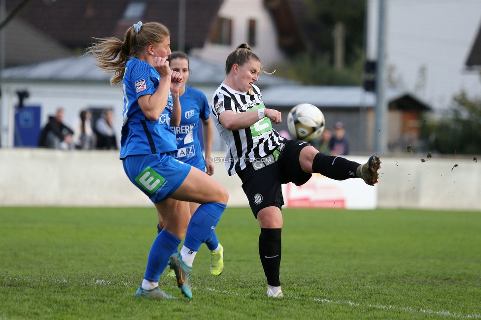 LUV Graz - Sturm Graz
OEFB Frauen Cup, Union LUV Graz - SK Sturm Graz, Sportplatz Union LUV Graz, 26.10.2022. 

Foto zeigt Julia Matuschewski (Sturm Damen)
