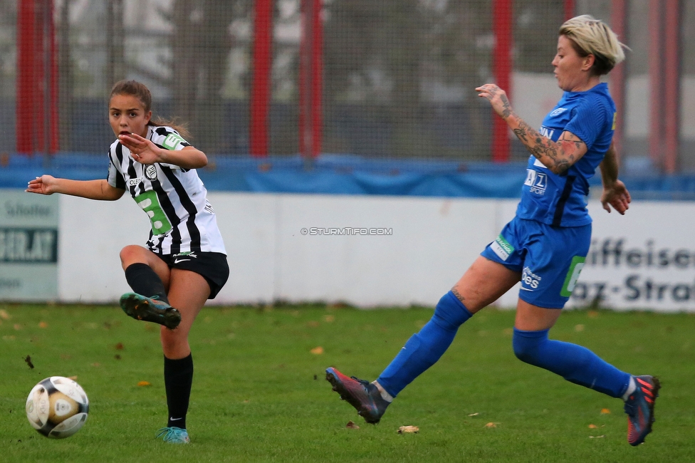 LUV Graz - Sturm Graz
OEFB Frauen Cup, Union LUV Graz - SK Sturm Graz, Sportplatz Union LUV Graz, 26.10.2022. 

Foto zeigt Jasmin Reichmann (Sturm Damen)
