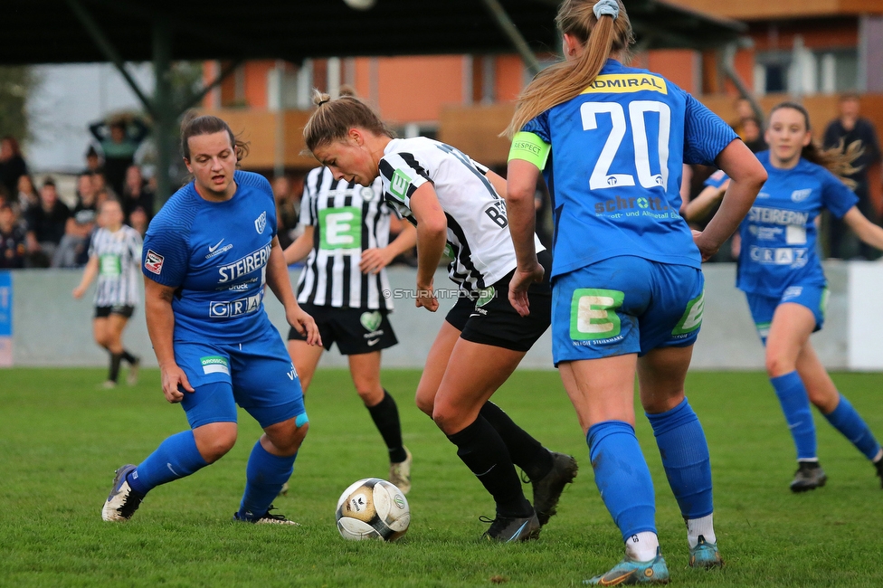 LUV Graz - Sturm Graz
OEFB Frauen Cup, Union LUV Graz - SK Sturm Graz, Sportplatz Union LUV Graz, 26.10.2022. 

Foto zeigt Sophia Bertolo (Sturm Damen)
