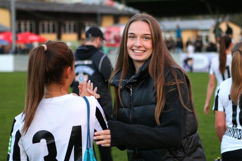 LUV Graz - Sturm Graz
OEFB Frauen Cup, Union LUV Graz - SK Sturm Graz, Sportplatz Union LUV Graz, 26.10.2022. 

Foto zeigt Merle Kirschstein (Sturm Damen)
