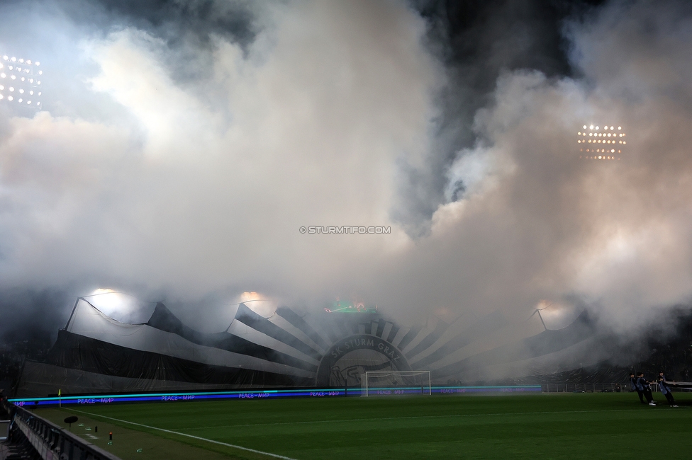 Sturm Graz - Feyenoord
UEFA Europa League Gruppenphase 5. Spieltag, SK Sturm Graz - Feyenoord Rotterdam, Stadion Liebenau Graz, 27.10.2022. 

Foto zeigt Fans von Sturm mit einer Choreografie
Schlüsselwörter: pyrotechnik