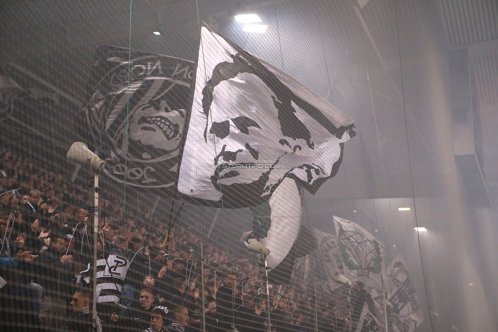 Sturm Graz - Feyenoord
UEFA Europa League Gruppenphase 5. Spieltag, SK Sturm Graz - Feyenoord Rotterdam, Stadion Liebenau Graz, 27.10.2022. 

Foto zeigt Fans von Sturm
