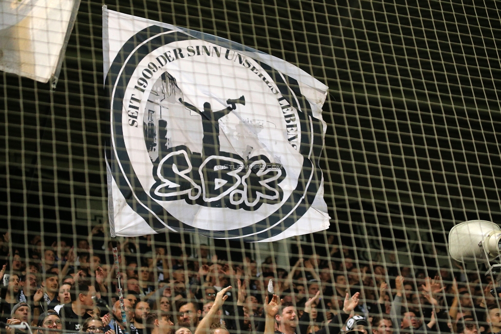 Sturm Graz - Feyenoord
UEFA Europa League Gruppenphase 5. Spieltag, SK Sturm Graz - Feyenoord Rotterdam, Stadion Liebenau Graz, 27.10.2022. 

Foto zeigt Fans von Sturm
