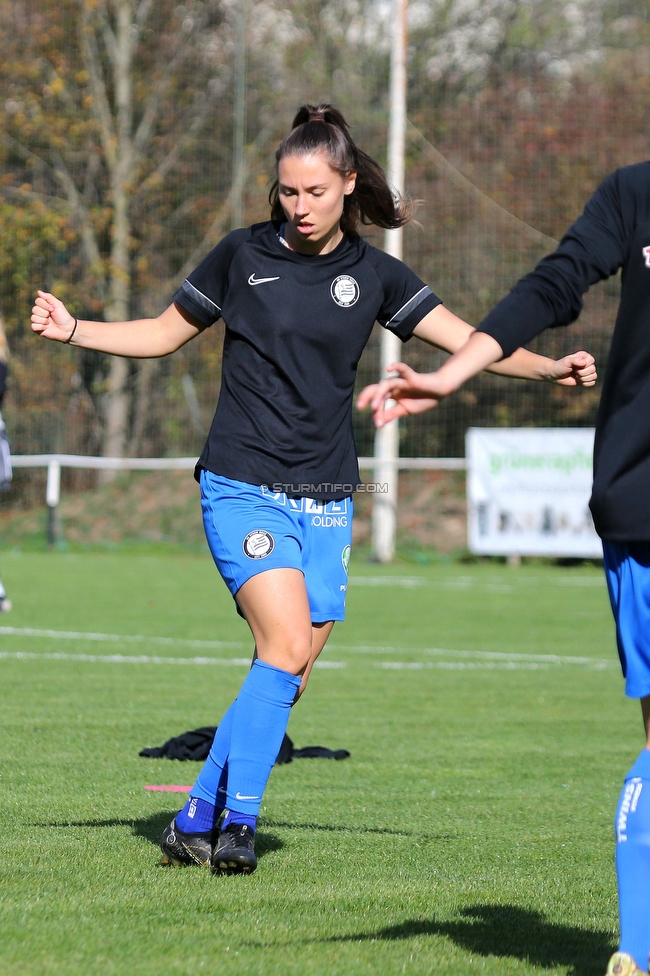 Altenmarkt - Sturm Graz
OEFB Frauen Bundesliga, 8. Runde, SKV Altenmarkt - SK Sturm Graz, Sportplatz Altenmarkt-Tr. SKV, 29.10.2022. 

Foto zeigt Stefanie Grossgasteiger (Sturm Damen)
