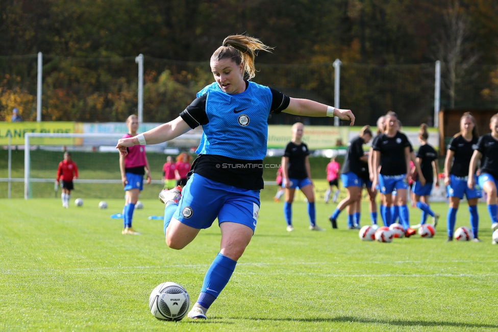 Altenmarkt - Sturm Graz
OEFB Frauen Bundesliga, 8. Runde, SKV Altenmarkt - SK Sturm Graz, Sportplatz Altenmarkt-Tr. SKV, 29.10.2022. 

Foto zeigt Julia Matuschewski (Sturm Damen)
