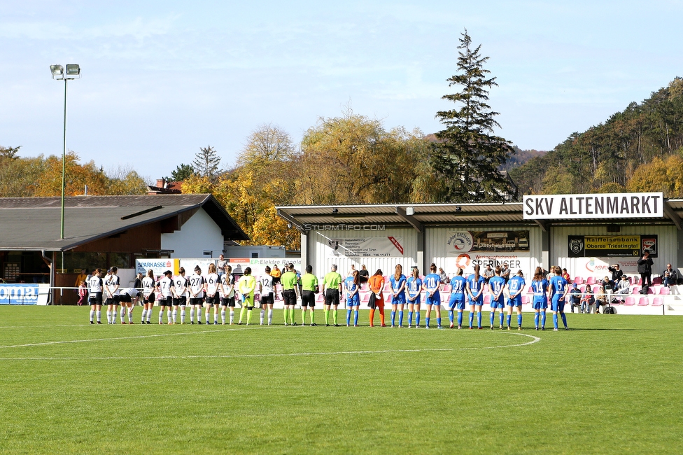 Altenmarkt - Sturm Graz
OEFB Frauen Bundesliga, 8. Runde, SKV Altenmarkt - SK Sturm Graz, Sportplatz Altenmarkt-Tr. SKV, 29.10.2022. 

Foto zeigt die Mannschaft der Sturm Damen
