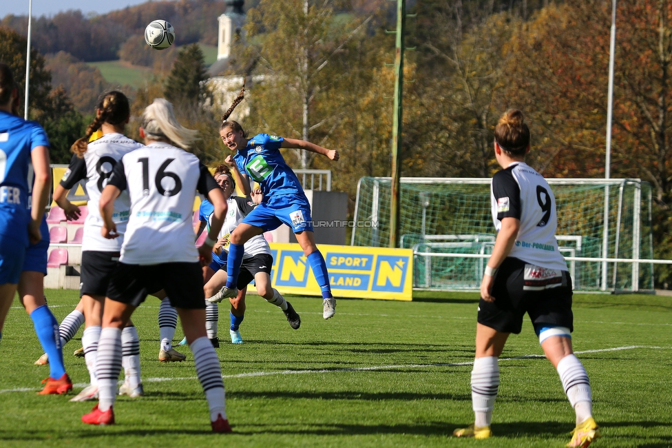 Altenmarkt - Sturm Graz
OEFB Frauen Bundesliga, 8. Runde, SKV Altenmarkt - SK Sturm Graz, Sportplatz Altenmarkt-Tr. SKV, 29.10.2022. 

Foto zeigt Julia Magerl (Sturm Damen)
