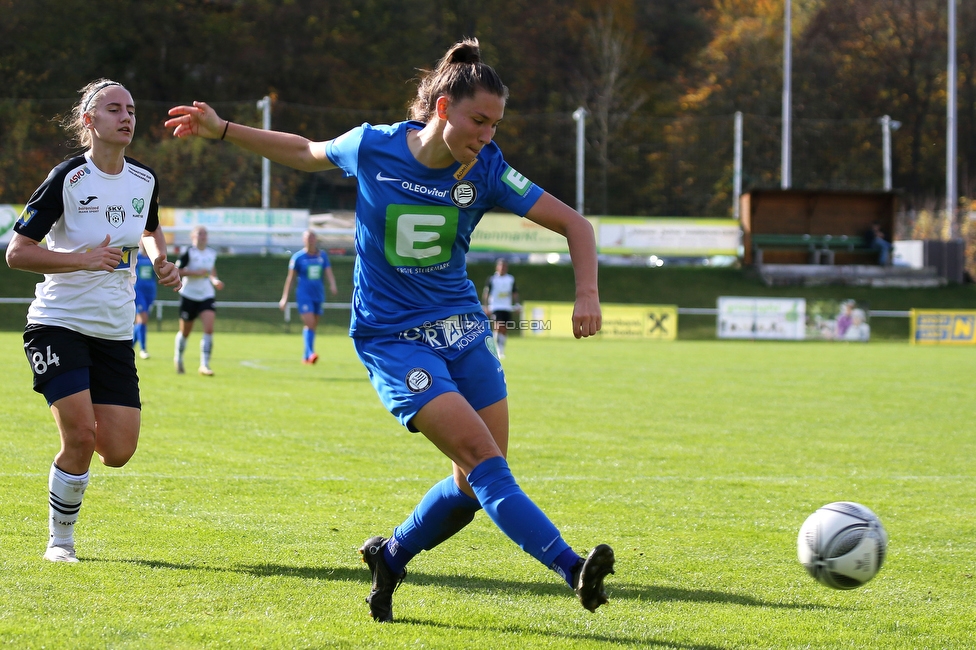 Altenmarkt - Sturm Graz
OEFB Frauen Bundesliga, 8. Runde, SKV Altenmarkt - SK Sturm Graz, Sportplatz Altenmarkt-Tr. SKV, 29.10.2022. 

Foto zeigt Stefanie Grossgasteiger (Sturm Damen)
