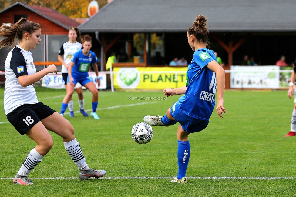 Altenmarkt - Sturm Graz
OEFB Frauen Bundesliga, 8. Runde, SKV Altenmarkt - SK Sturm Graz, Sportplatz Altenmarkt-Tr. SKV, 29.10.2022. 

Foto zeigt Michela Croatto (Sturm Damen)
