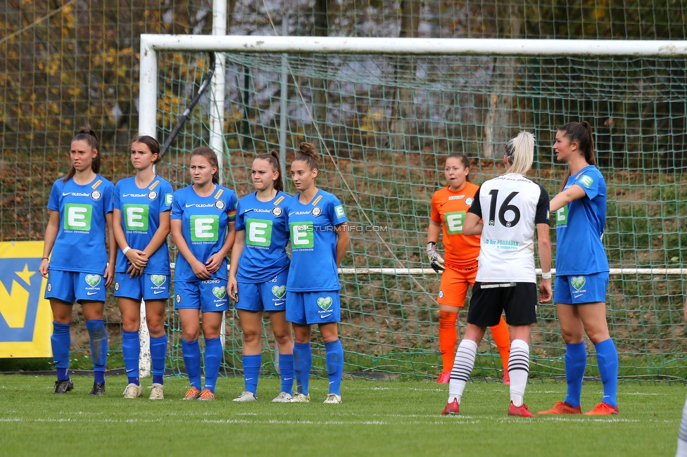 Altenmarkt - Sturm Graz
OEFB Frauen Bundesliga, 8. Runde, SKV Altenmarkt - SK Sturm Graz, Sportplatz Altenmarkt-Tr. SKV, 29.10.2022. 

Foto zeigt Stefanie Grossgasteiger (Sturm Damen), Leonie Tragl (Sturm Damen), Annabel Schasching (Sturm Damen), Julia Keutz (Sturm Damen), Michela Croatto (Sturm Damen), Mariella El Sherif (Sturm Damen) und Anna Malle (Sturm Damen)
