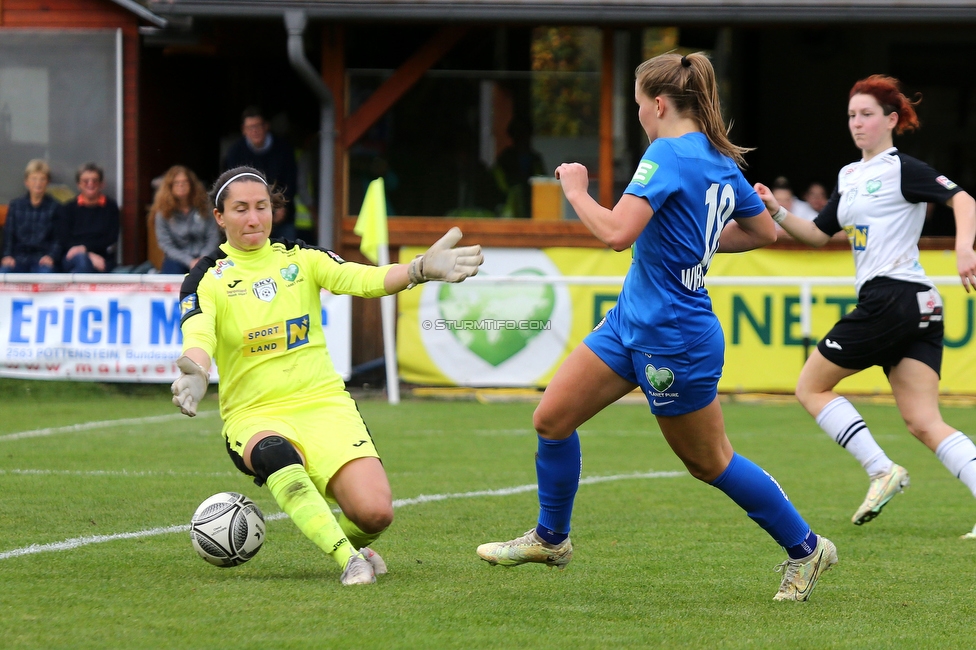 Altenmarkt - Sturm Graz
OEFB Frauen Bundesliga, 8. Runde, SKV Altenmarkt - SK Sturm Graz, Sportplatz Altenmarkt-Tr. SKV, 29.10.2022. 

Foto zeigt Anna Maria Wirnsberger (Sturm Damen)
