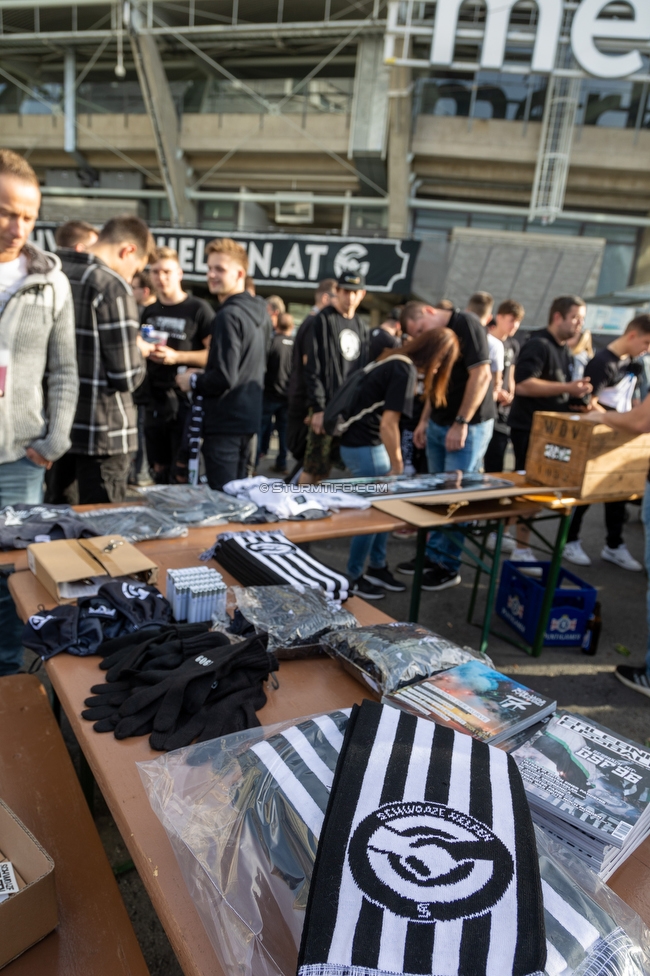 Sturm Graz - Ried
Oesterreichische Fussball Bundesliga, 14. Runde, SK Sturm Graz - SV Ried, Stadion Liebenau Graz, 30.10.2022. 

Foto zeigt den Stand von Schwoaze Helfen
