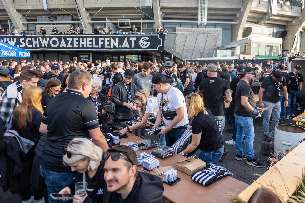 Sturm Graz - Ried
Oesterreichische Fussball Bundesliga, 14. Runde, SK Sturm Graz - SV Ried, Stadion Liebenau Graz, 30.10.2022. 

Foto zeigt den Stand von Schwoaze Helfen
