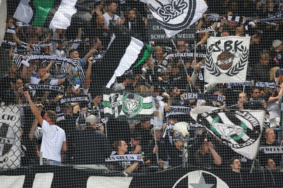 Sturm Graz - Ried
Oesterreichische Fussball Bundesliga, 14. Runde, SK Sturm Graz - SV Ried, Stadion Liebenau Graz, 30.10.2022. 

Foto zeigt Fans von Sturm
