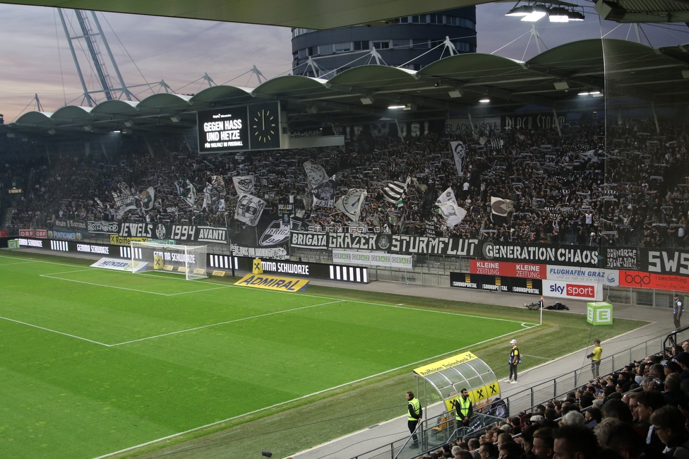 Sturm Graz - Ried
Oesterreichische Fussball Bundesliga, 14. Runde, SK Sturm Graz - SV Ried, Stadion Liebenau Graz, 30.10.2022. 

Foto zeigt Fans von Sturm
Schlüsselwörter: schals