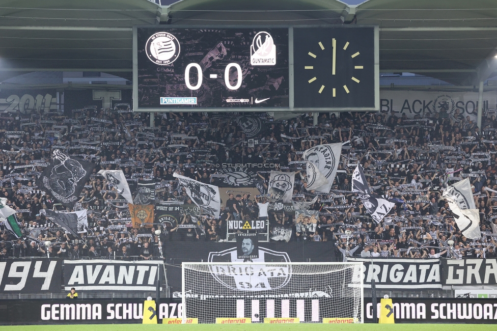 Sturm Graz - Ried
Oesterreichische Fussball Bundesliga, 14. Runde, SK Sturm Graz - SV Ried, Stadion Liebenau Graz, 30.10.2022. 

Foto zeigt Fans von Sturm
Schlüsselwörter: schals brigata