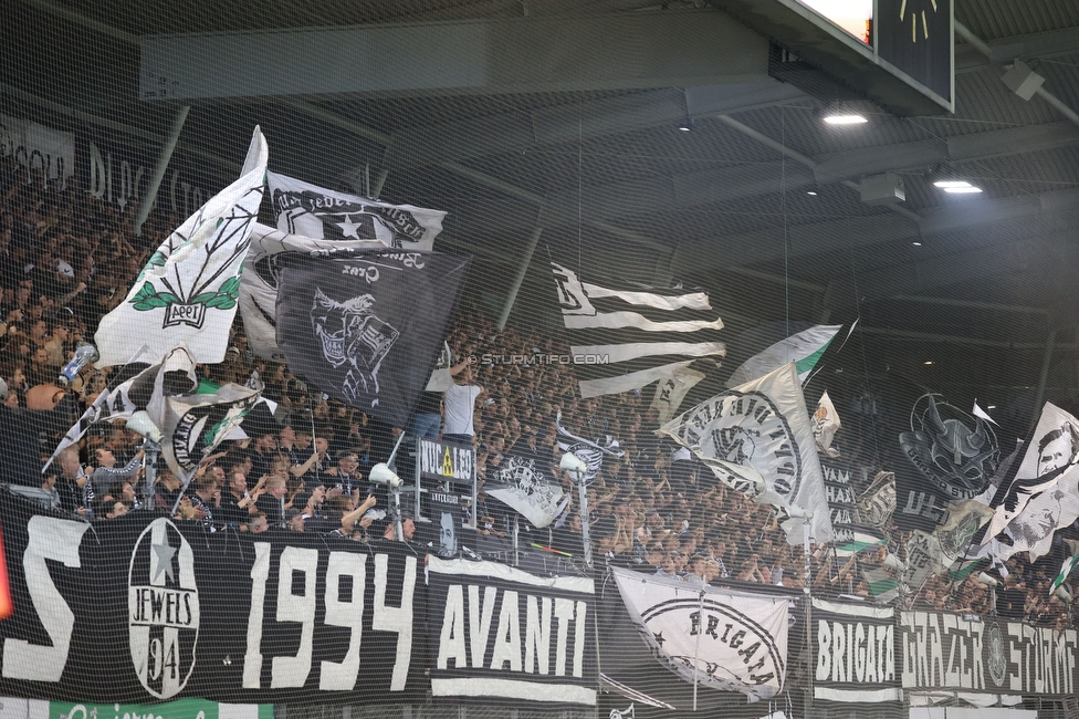 Sturm Graz - Ried
Oesterreichische Fussball Bundesliga, 14. Runde, SK Sturm Graz - SV Ried, Stadion Liebenau Graz, 30.10.2022. 

Foto zeigt Fans von Sturm
