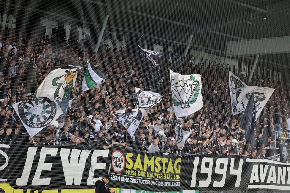 Sturm Graz - Ried
Oesterreichische Fussball Bundesliga, 14. Runde, SK Sturm Graz - SV Ried, Stadion Liebenau Graz, 30.10.2022. 

Foto zeigt Fans von Sturm
Schlüsselwörter: samstag