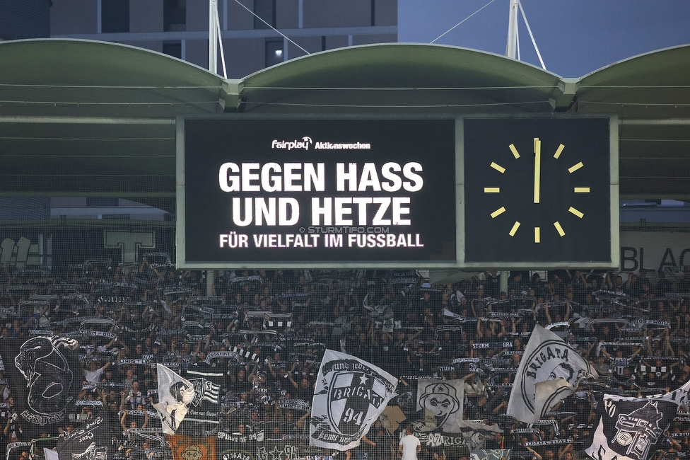 Sturm Graz - Ried
Oesterreichische Fussball Bundesliga, 14. Runde, SK Sturm Graz - SV Ried, Stadion Liebenau Graz, 30.10.2022. 

Foto zeigt die Anzeigetafel und Fans von Sturm
Schlüsselwörter: fairplay