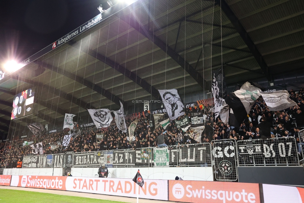 Midtjylland - Sturm Graz
UEFA Europa League Gruppenphase 6. Spieltag, FC Midtjylland - SK Sturm Graz, Arena Herning, 03.11.2022. 

Foto zeigt Fans von Sturm
