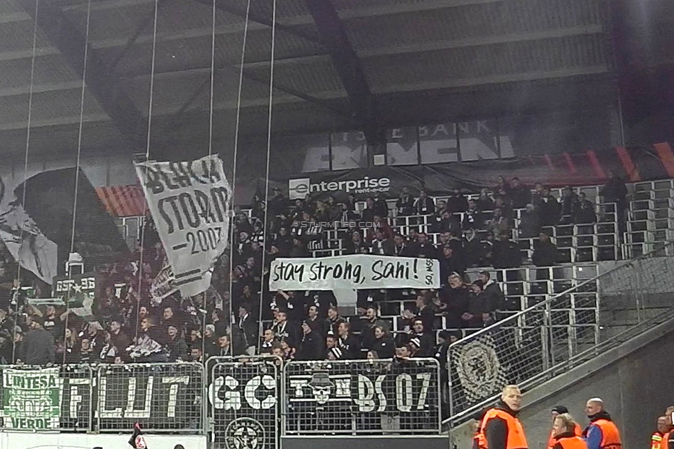 Midtjylland - Sturm Graz
UEFA Europa League Gruppenphase 6. Spieltag, FC Midtjylland - SK Sturm Graz, Arena Herning, 03.11.2022. 

Foto zeigt Fans von Sturm mit einem Spruchband
